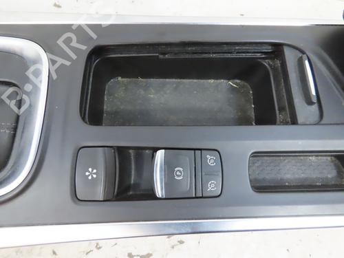 Middle console RENAULT MEGANE IV Hatchback (B9A/M/N_) 1.5 dCi 110 (B9A3) | BP26310909I22 