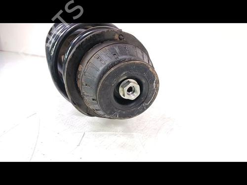 Used Right front shock absorber TOYOTA YARIS (_P13_) 1.5 (NSP131_) (112 hp) 14956017