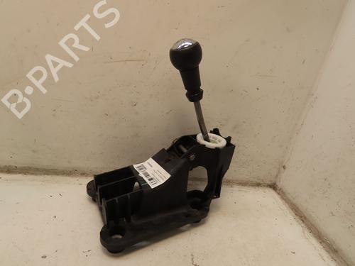 Used Gear lever PEUGEOT 207 (WA_, WC_) 1.4 HDi (68 hp) 30950956