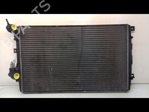 Used Water radiator Water radiator VW GOLF V (1K1) 1.9 TDI (105 hp) 8980996 8980996