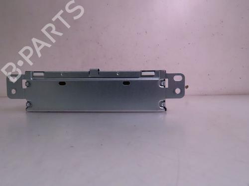 Used Radio Radio PEUGEOT 308 II (LB_, LP_, LW_, LH_, L3_) 2.0 BlueHDi 150 (150 hp) 15877025 15877025