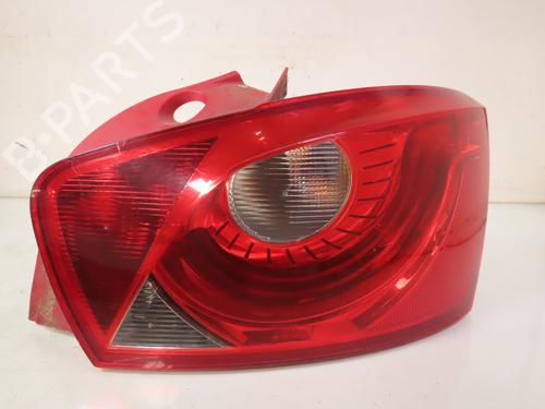Used Right taillight SEAT IBIZA IV (6J5, 6P1) 1.6 TDI (105 hp) 27621893