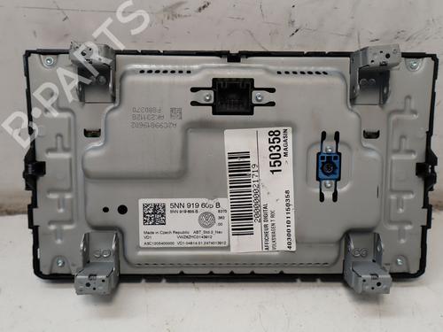 display-monitor-vw-t-roc-a11-d11-2017-34529128 main image