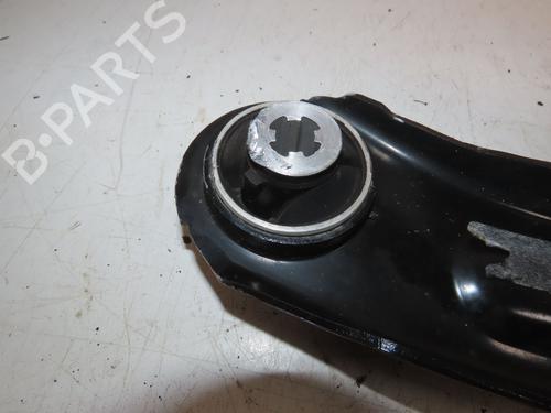 Braço suspensão frente esquerdo PEUGEOT 208 II (UB_, UP_, UW_, UJ_) e-208 (136 hp) 31302301