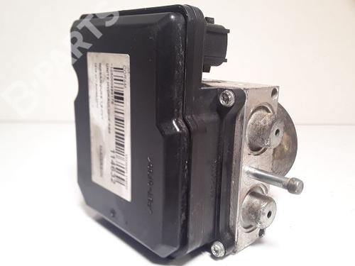 Used ABS pump NISSAN JUKE (F15) 1.6 DIG-T 4x4 (190 hp) 9002243