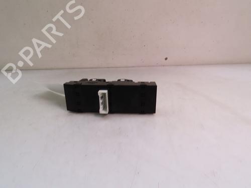 Used Left front window switch HYUNDAI i20 II (GB, IB) 1.0 T-GDI (101 hp) 16355890