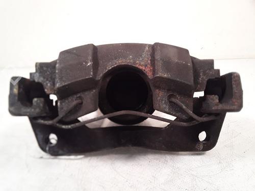 Used Left front brake caliper Left front brake caliper TOYOTA YARIS (_P9_) 1.3 VVT-i (SCP90_, SCP90R) (87 hp) 14891879 14891879