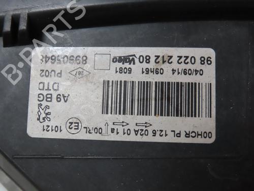 Used Right headlight PEUGEOT 208 I (CA_, CC_) 1.2 VTI 82 (82 hp) 25376334