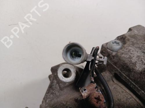 Used AC compressor AC compressor SUZUKI GRAND VITARA II (JT, TE, TD) 2.0 All-wheel Drive (TD54V, JB420) (140 hp) 14955773 14955773