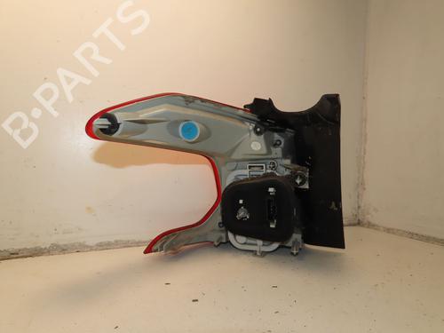 Used Right taillight PEUGEOT 2008 I (CU_) 1.2 THP 130 / PureTech 130 (130 hp) 31283881