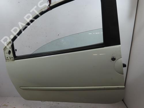 Used Left front door RENAULT TWINGO II (CN0_) 1.5 dCi 75 (75 hp) 23065323