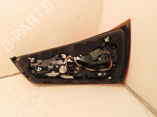 Feu arrière gauche AUDI A1 (8X1, 8XK) 1.4 TFSI (125 hp) 31962691