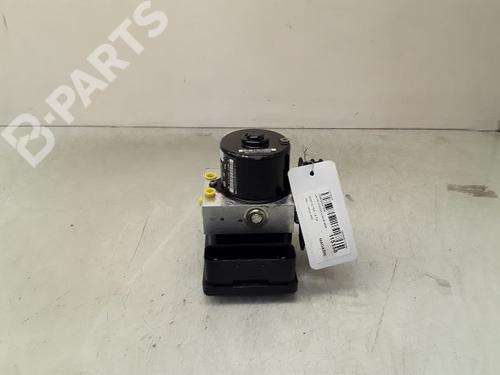 Used ABS pump SEAT ALTEA (5P1) 1.9 TDI (105 hp) 8989338