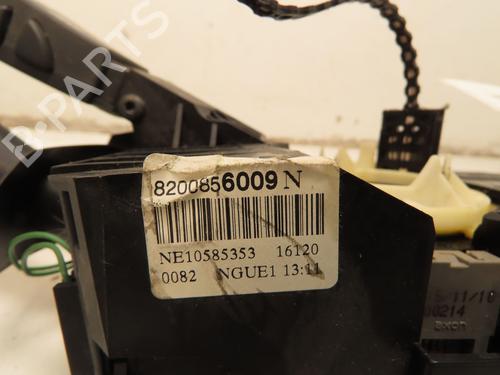 Used Steering column stalk RENAULT TWINGO II (CN0_) 1.5 dCi 75 (75 hp) 31820521