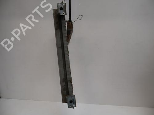rear-bumper-reinforcement-renault-arkana-i-lcm_-ldn_-2019-36681413 main image