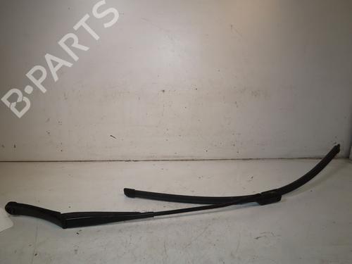 Used Front windshield wiper arm FORD PUMA (J2K, CF7) 1.5 ST EcoBoost (200 hp) 28526345