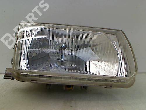 Used Right headlight VW POLO Van Hatchback Van (6N1) 1.4 (60 hp) 8983270