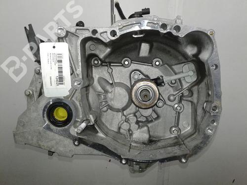 Manual gearbox RENAULT CLIO IV (BH_) 1.2 16V (73 hp) 9001091