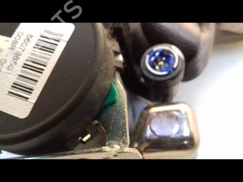 Høyre foran beltestrammer AUDI A4 B6 (8E2) 1.9 TDI (101 hp) 23151433