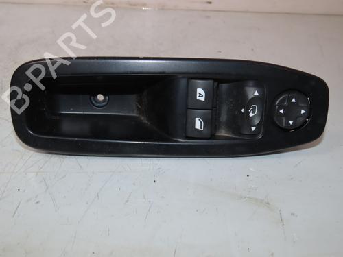 Left front window switch PEUGEOT 208 I (CA_, CC_) 1.6 THP | BP25796427I27