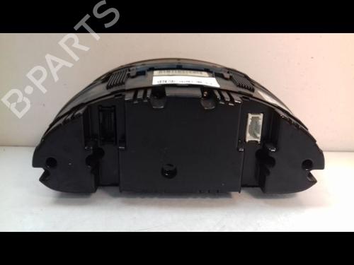 Used Instrument cluster BMW 3 (E46) 320 d (136 hp) 9733947