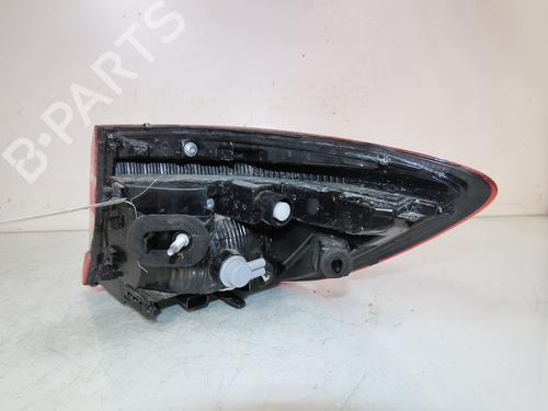 Used Left taillight RENAULT CLIO V (B7_) 1.5 Blue dCi 100 (B7AD) (101 hp) 27551166