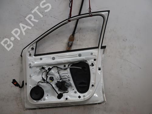 Porte avant droite Porte avant droite SKODA FABIA IV (PJ3) 1.0 MPI (80 hp) 35935910 35935910