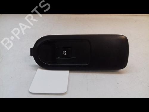 Used Switch RENAULT SCÉNIC II (JM0/1_) 1.5 dCi (JM1F) (86 hp) 12207653