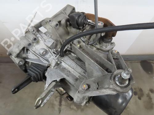 Used Gearbox Gearbox DACIA SANDERO II 1.2 (75 hp) 33744434 33744434