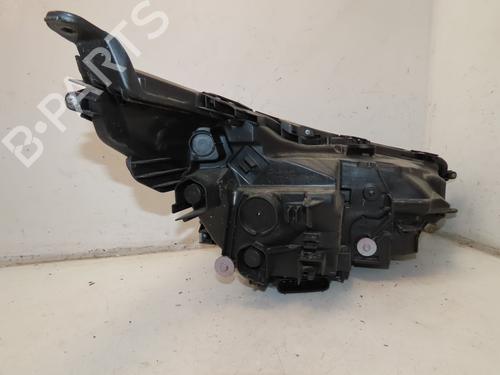 Phare gauche LEXUS NX (_Z1_) 300h AWD (AYZ15, AYZ15_, AYZ15R) (197 hp) 29046131