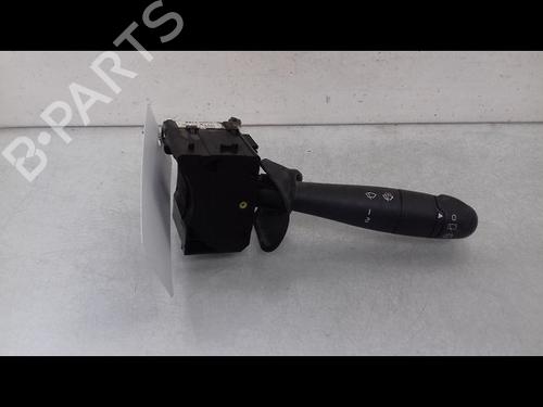 Used Steering column stalk DACIA LOGAN MCV (KS_) 1.5 dCi (KS0K) (68 hp) 8989404