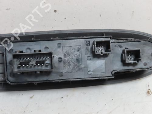 Used Left front window switch CITROËN DS4 (NX_) 1.6 HDi 110 (112 hp) 22441483
