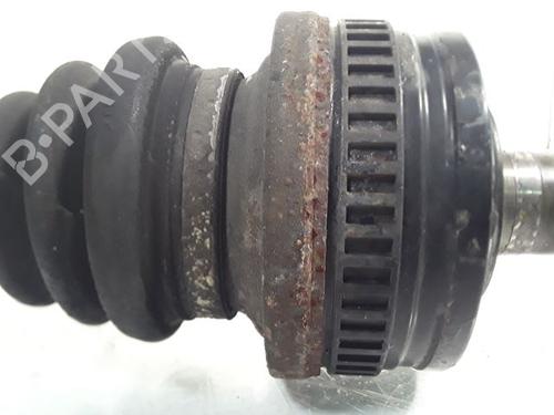 Used Left rear driveshaft PORSCHE 911 (996) 3.4 Carrera (301 hp) 9001204