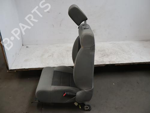 Used Right front seat Right front seat 39541132 39541132