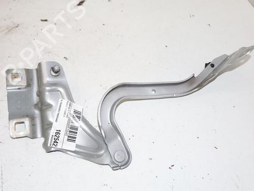 hingedoor-check-strap-renault-megane-iv-hatchback-b9amn_-2015-39219532 main image