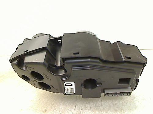 Used Climate control HONDA CIVIC VIII Hatchback (FN, FK) 2.2 CTDi (FK3) (140 hp) 8975220