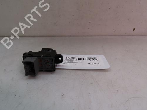 Used Switch Switch HYUNDAI i20 II (GB, IB) 1.0 T-GDI (101 hp) 16355871 16355871