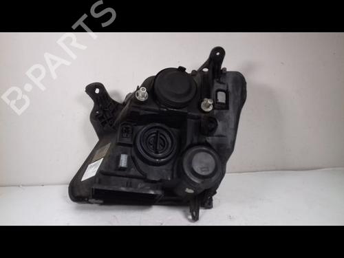 Used Right headlight OPEL MERIVA A MPV (X03) 1.6 (E75) (87 hp) 23153122