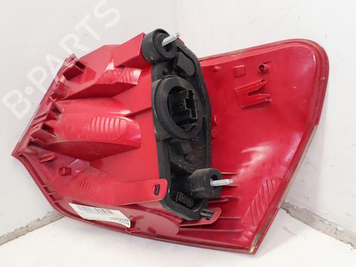 Left taillight CITROËN C5 III (RD_) 2.0 HDi (RDRHD8, RDRHDJ, RDRHR8, RDRHRJ) | BP37083733C34 - Image 2