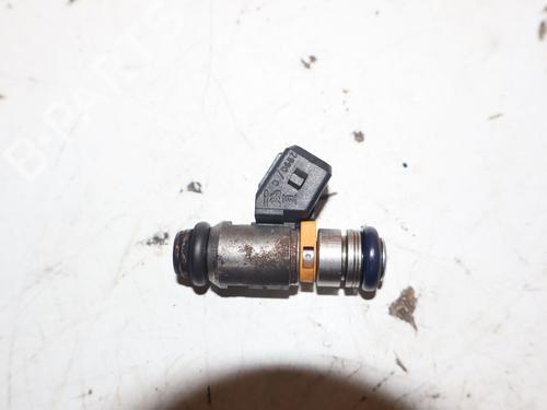 Used Injector Injector FIAT PANDA (169_) 1.2 (169AXF2A, 169AXF1A) (69 hp) 35496011 35496011