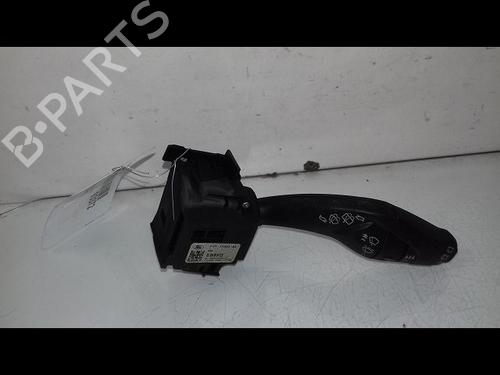Used Steering column stalk FORD KUGA II (DM2) 2.0 TDCi (120 hp) 8979658
