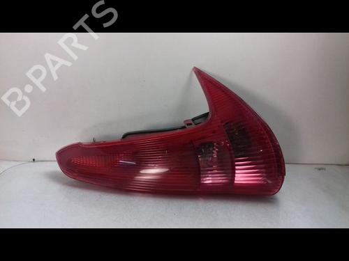 Used Right taillight PEUGEOT 206 SW (2E/K) 1.4 HDi (68 hp) 8985240