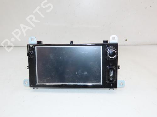 Radio RENAULT CLIO IV Grandtour (KH_) 1.5 dCi 90 (KHN3, KHN4) | BP15723218E6 