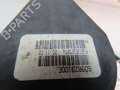 front-right-belt-tensioner-vw-golf-v-variant-1k5-19-tdi-1k4857706bhraa-2007-2008-2009-16893276 main image