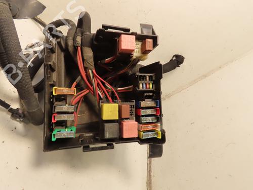 fuse-box-renault-trafic-ii-van-fl-2001-33136832 main image