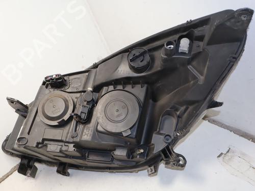 Used Right headlight Right headlight RENAULT SCÉNIC III (JZ0/1_) 1.5 dCi (110 hp) 40026702 40026702