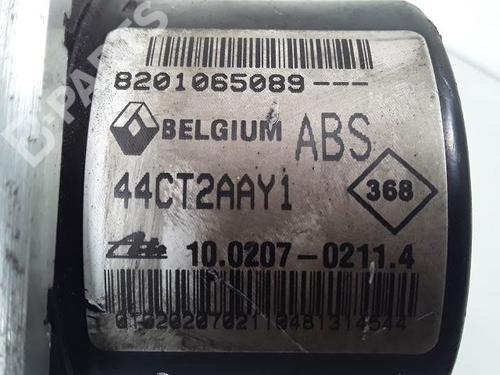 Used ABS pump RENAULT TWINGO II (CN0_) 1.5 dCi 75 (75 hp) 8996915