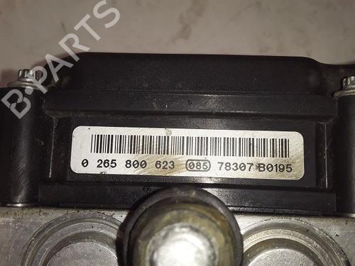 Used ABS pump FIAT BRAVO II (198_) 1.9 D Multijet (198AXB1A) (120 hp) 8992739