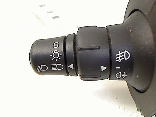 Steering column stalk RENAULT SCÉNIC II (JM0/1_) 1.5 dCi (JM1E, JM16) | BP8974727I23 