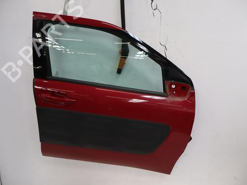 Used Right front door Right front door 39219680 39219680